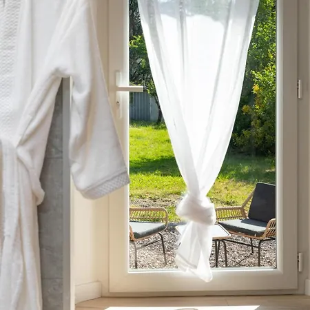 Romantique Avec Sauna Privatif, Balneo Et Piece Secrete- -vosges *
